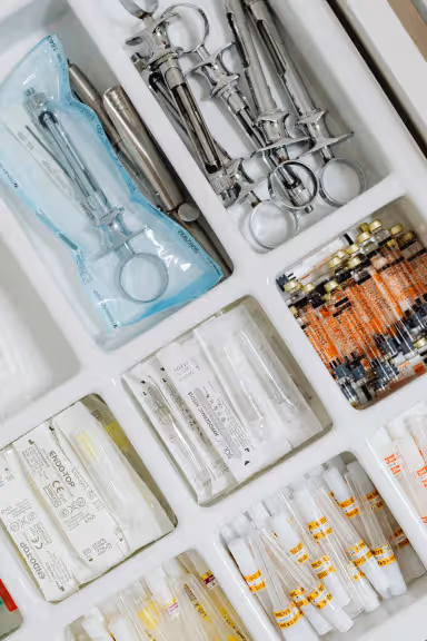 Medical Equipment & Instruments